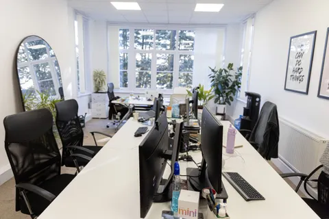 4-person serviced office at Index House